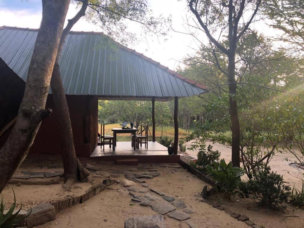 Sahana Retreat Buttala Exterior photo